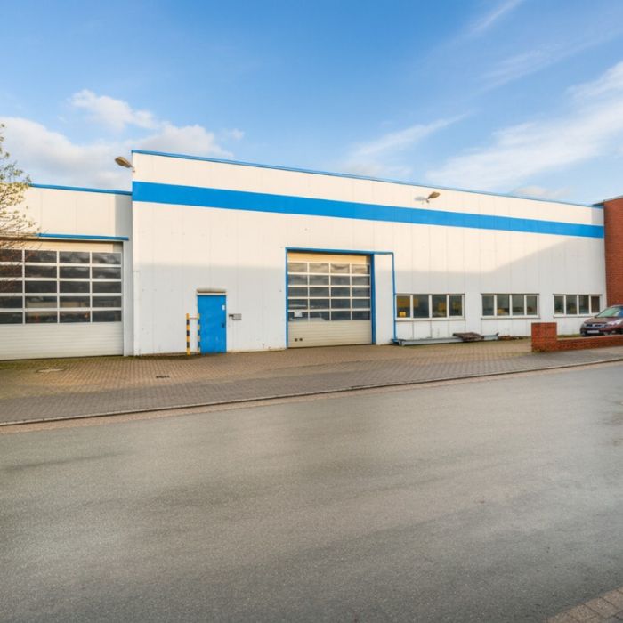HB-Hemelingen: 740 qm Hallenfläche | 180 qm Bürofläche